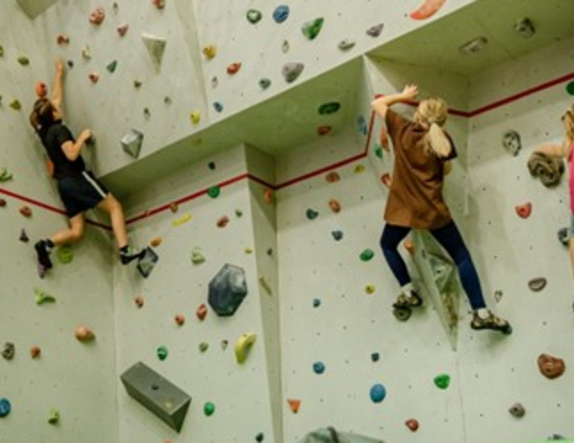 Izsludināts "Brīvā laika aktivitāšu konkurss"