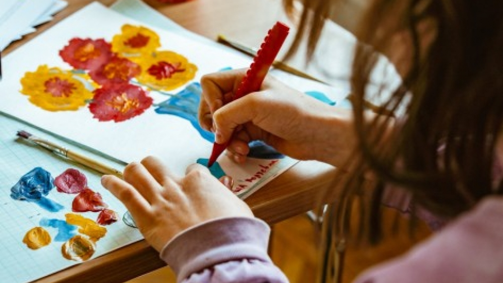 Rīgas pašvaldība sākumskolas vecuma bērniem nodrošinās papildus brīvā laika pavadīšanas iespējas jūnijā
