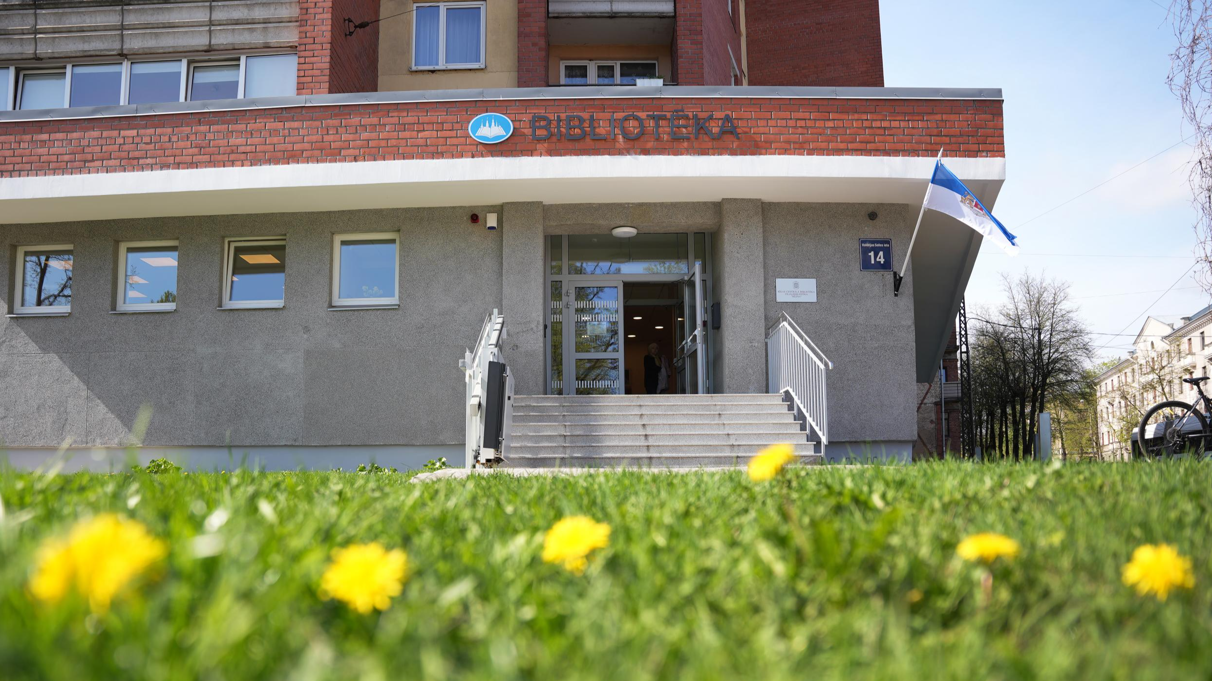 Lasītājiem durvis ver RCB filiālbibliotēka “Rēzna”