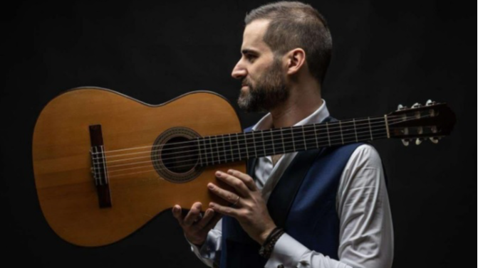 Notiks virtuozā ģitārspēles izpildītāja un pedagoga Andrea Monarda solo koncerts