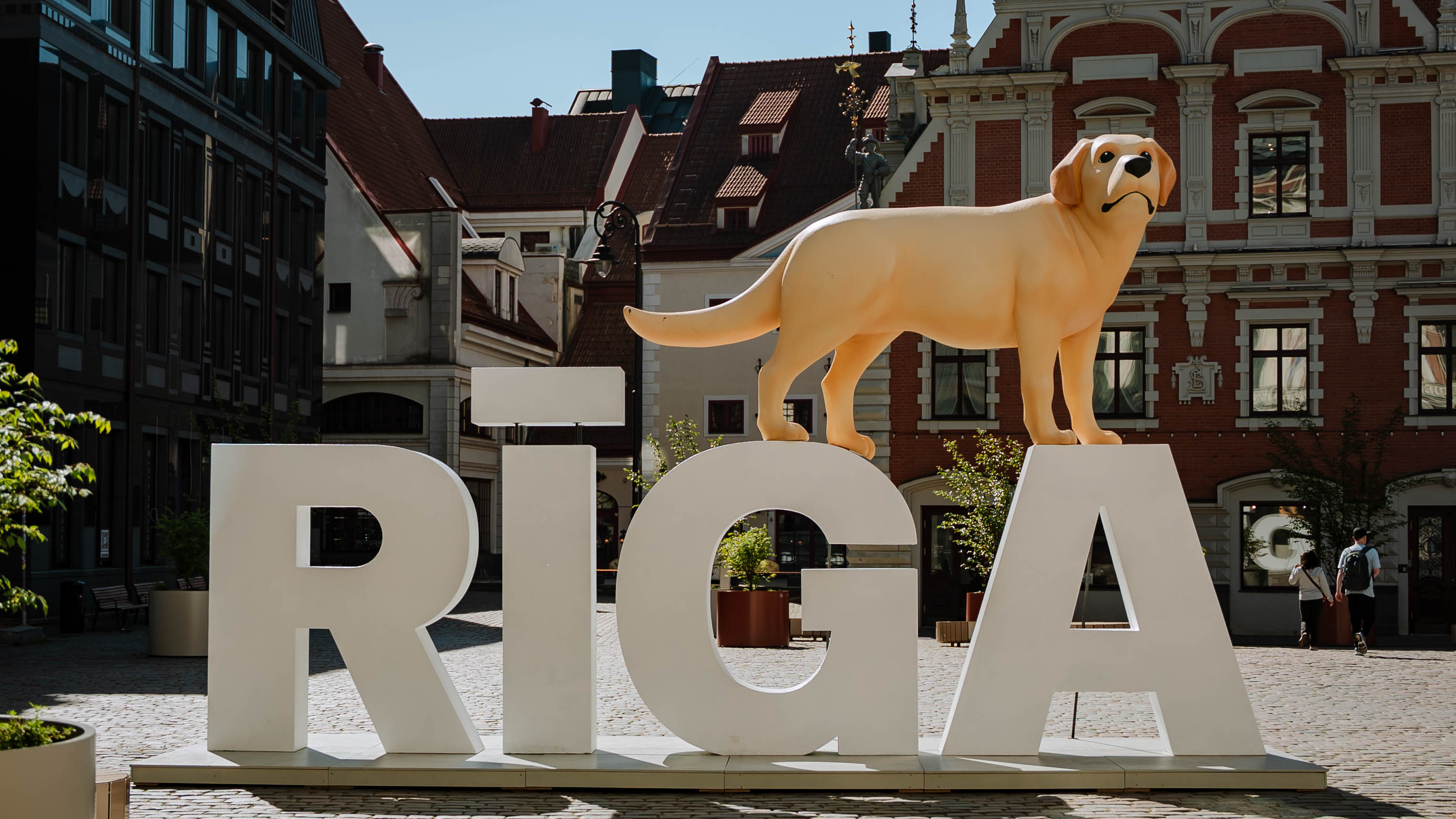 Rīgas pilsētvidē parādījušies vēl trīs animācijas filmas “Straume” varoņi