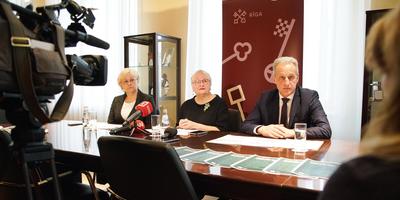 Rīgas pašvaldība aicina kļūt par pedagogiem galvaspilsētas skolās 