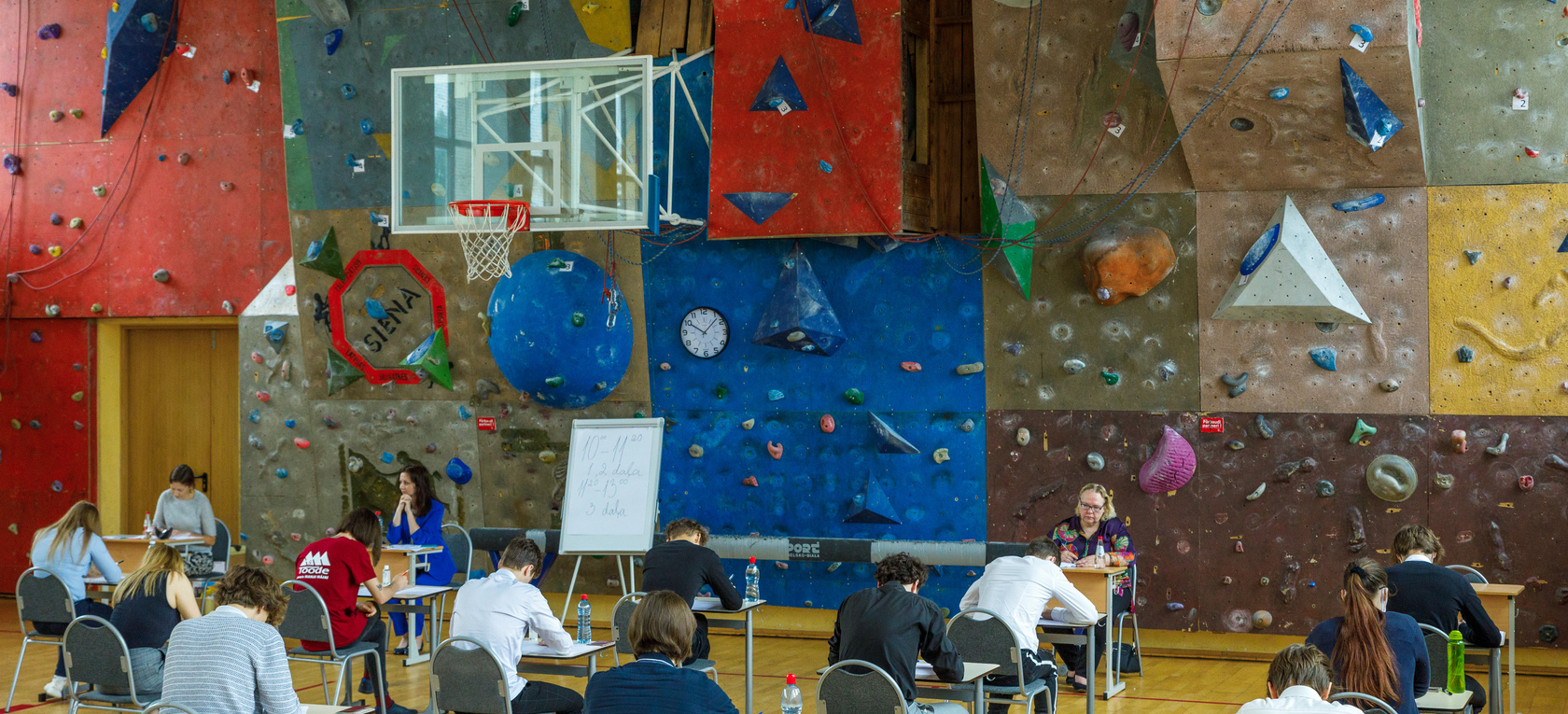 Centralizēto eksāmenu norise Rīgas skolās 2020. gadā