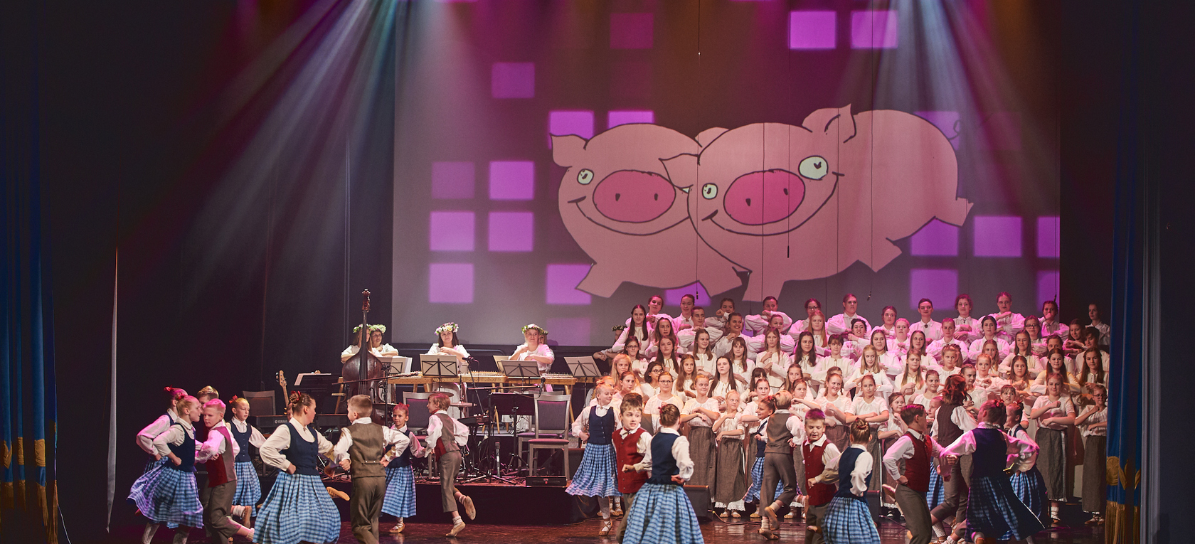 Ar lielkoncertu noslēdzies pasākumu cikls „Tā daļa manas Rīgas” Rīgas interešu izglītības centros